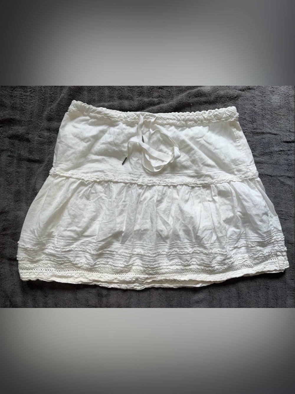Y2K Vintage Abercrombie & Fitch White Lace
Cotton Mini Skirt